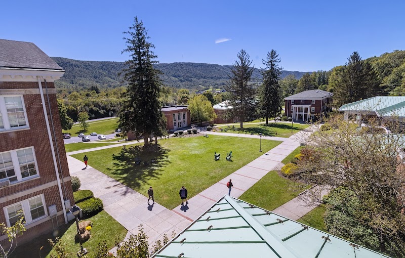 Bluefield University campus