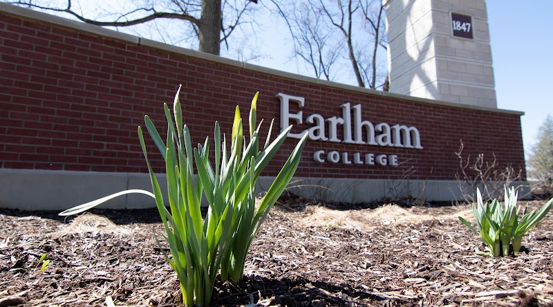 Complete SAT Guide for Earlham College