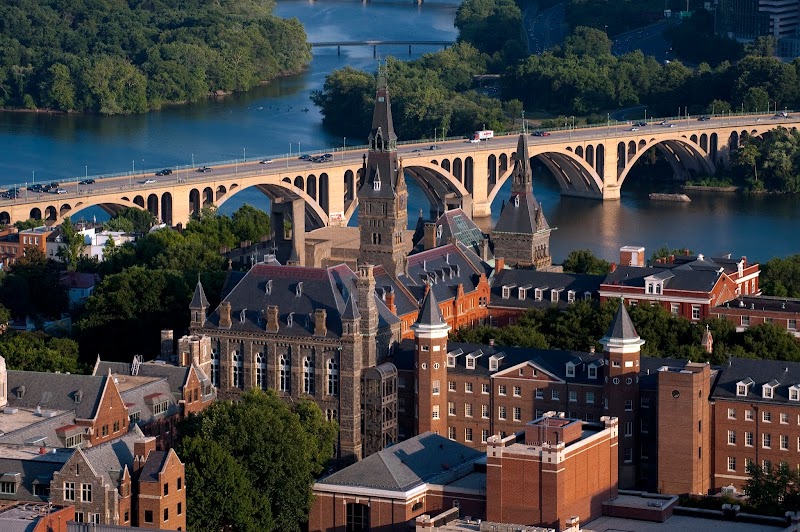 Complete SAT Guide for Georgetown University