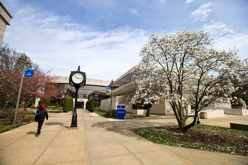 Hofstra University campus