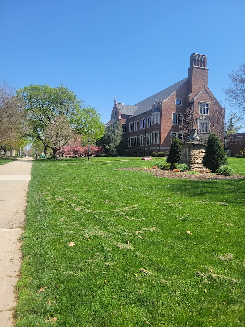 Illinois Wesleyan University campus