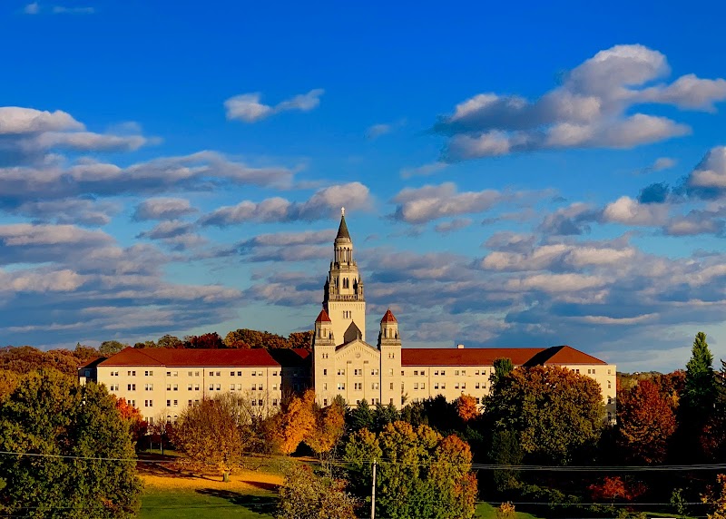 La Roche University campus