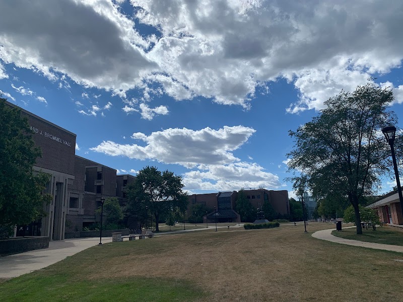 Northeastern Illinois University campus